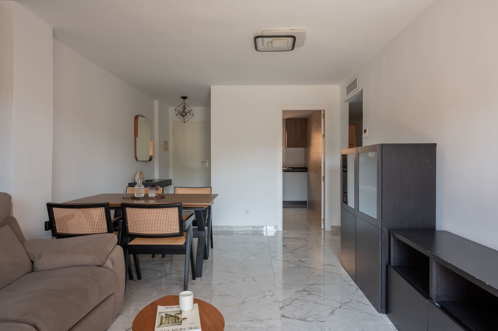2 bedroom Penthouse for sale in Marbella with pool - € 420,000 (Ref: 9924853)