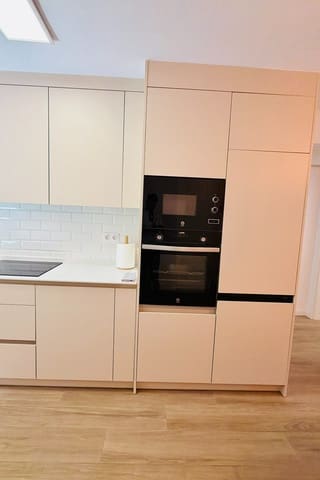 2 chambre Appartement à vendre à La Reserva, Marbella avec piscine - 450 000 € (Ref: 9924926)