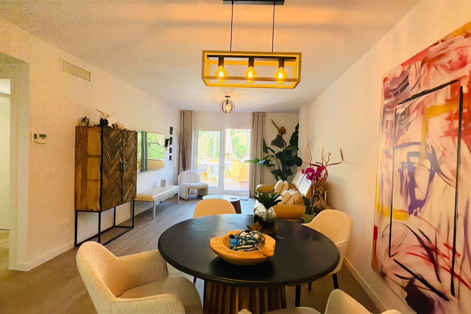 2 bedroom Apartment for sale in Marbella with pool - € 450,000 (Ref: 9924926)
