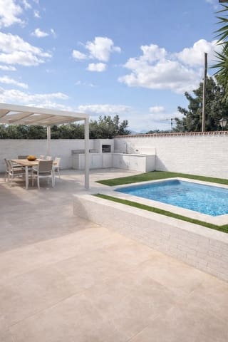 4 chambre Villa/Maison à vendre à Torreblanca, Fuengirola avec piscine - 875 000 € (Ref: 9925239)