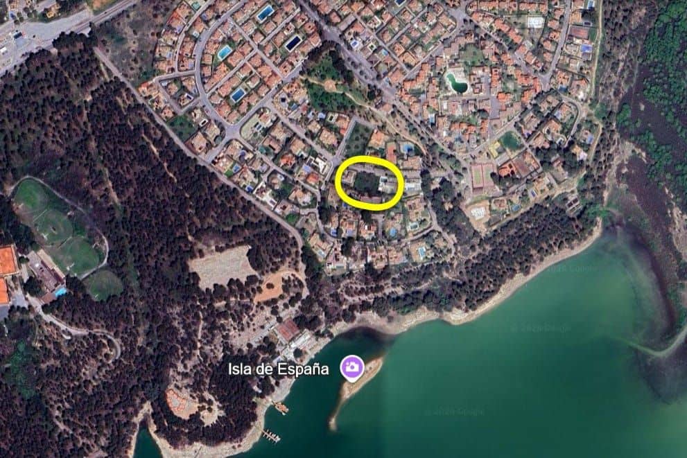 Dom na sprzedaż w Miasto Grenada - 219 000 € (Ref: 9928886)