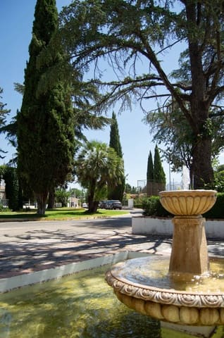 Byhus til salg i Granada by - € 219.000 (Ref: 9928886)