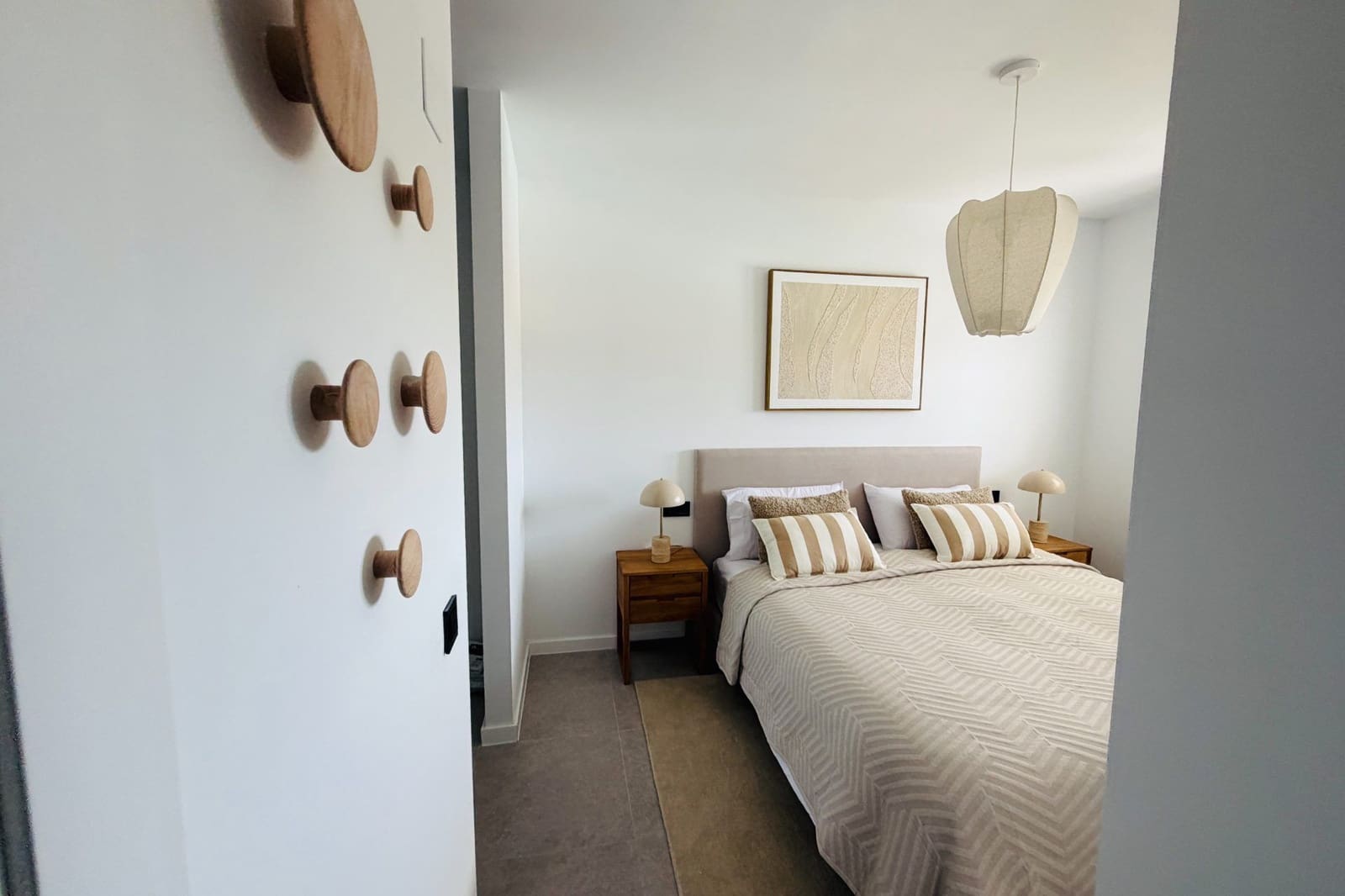 3 bedroom Apartment for rent in Fuengirola with pool garage - € 2,500 (Ref: 9929887)