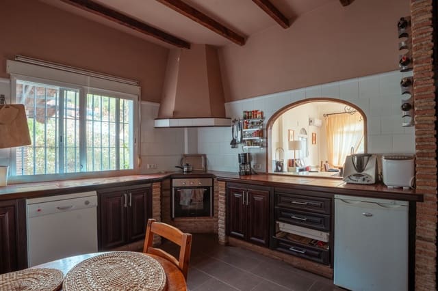 8 slaapkamer Finca/Landhuis te koop in Este, Málaga stad met zwembad garage - € 775.000 (Ref: 9932178)