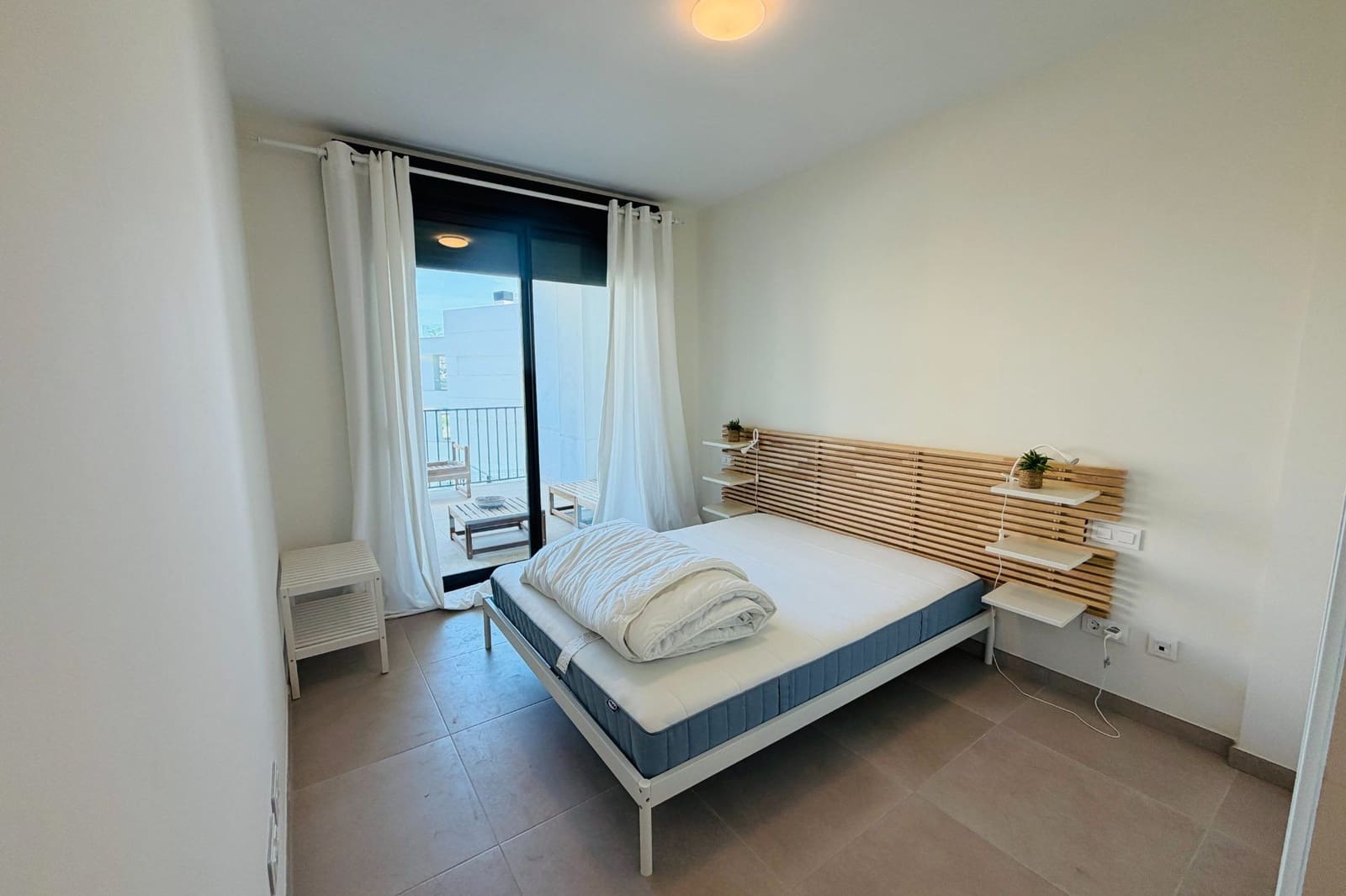 2 bedroom Apartment for sale in Mijas Costa with pool - € 369,000 (Ref: 9935292)