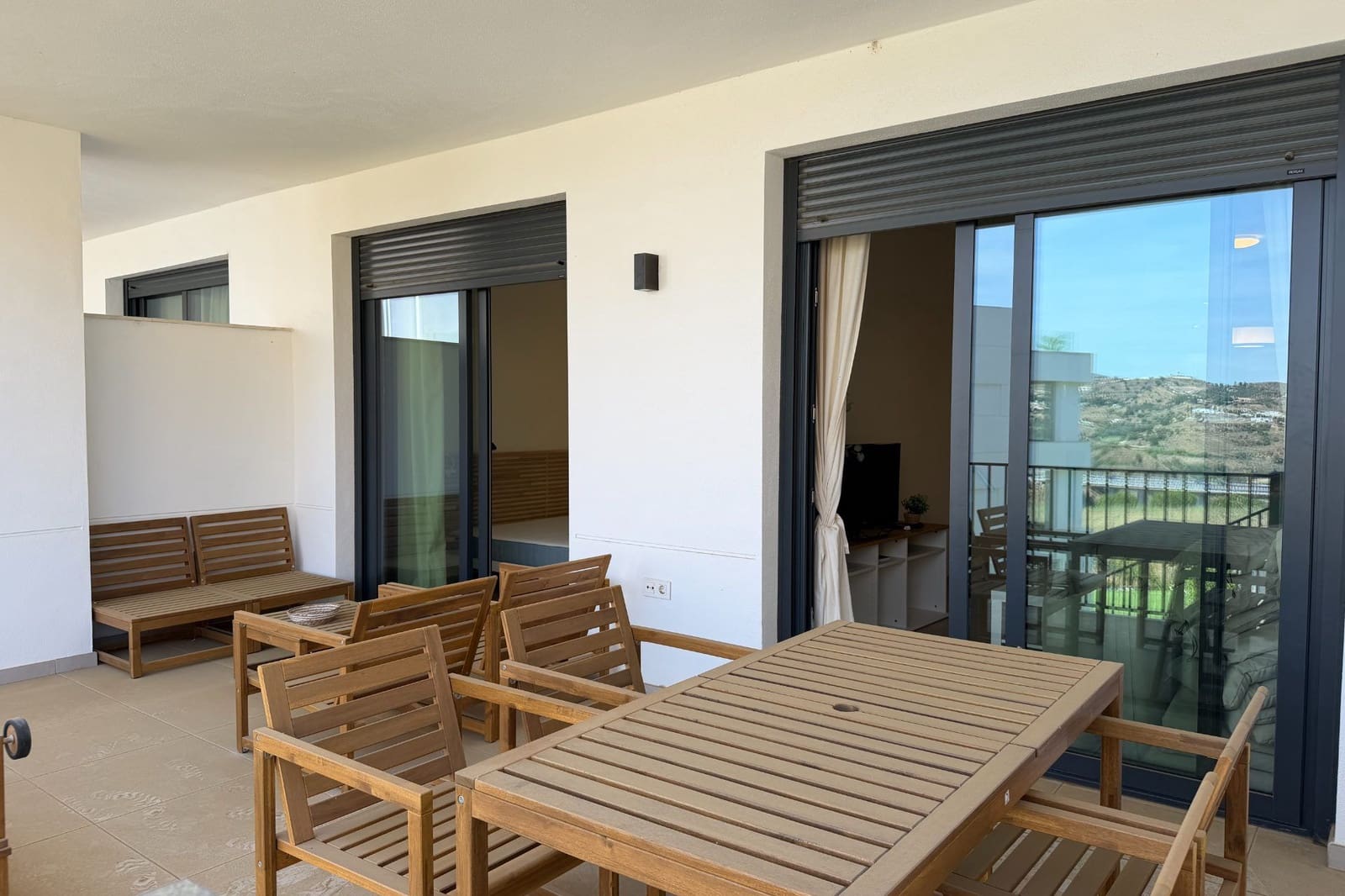2 bedroom Apartment for sale in Mijas Costa with pool - € 369,000 (Ref: 9935292)