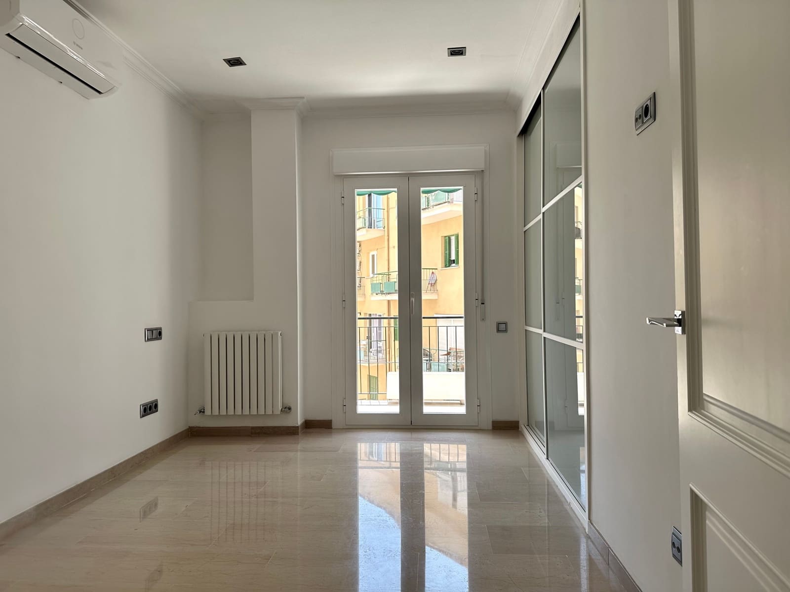 4 makuuhuone Huoneisto vuokrattavana paikassa Palma de Mallorca mukana 
autotalli - 4 150 € (Ref: 9939114)