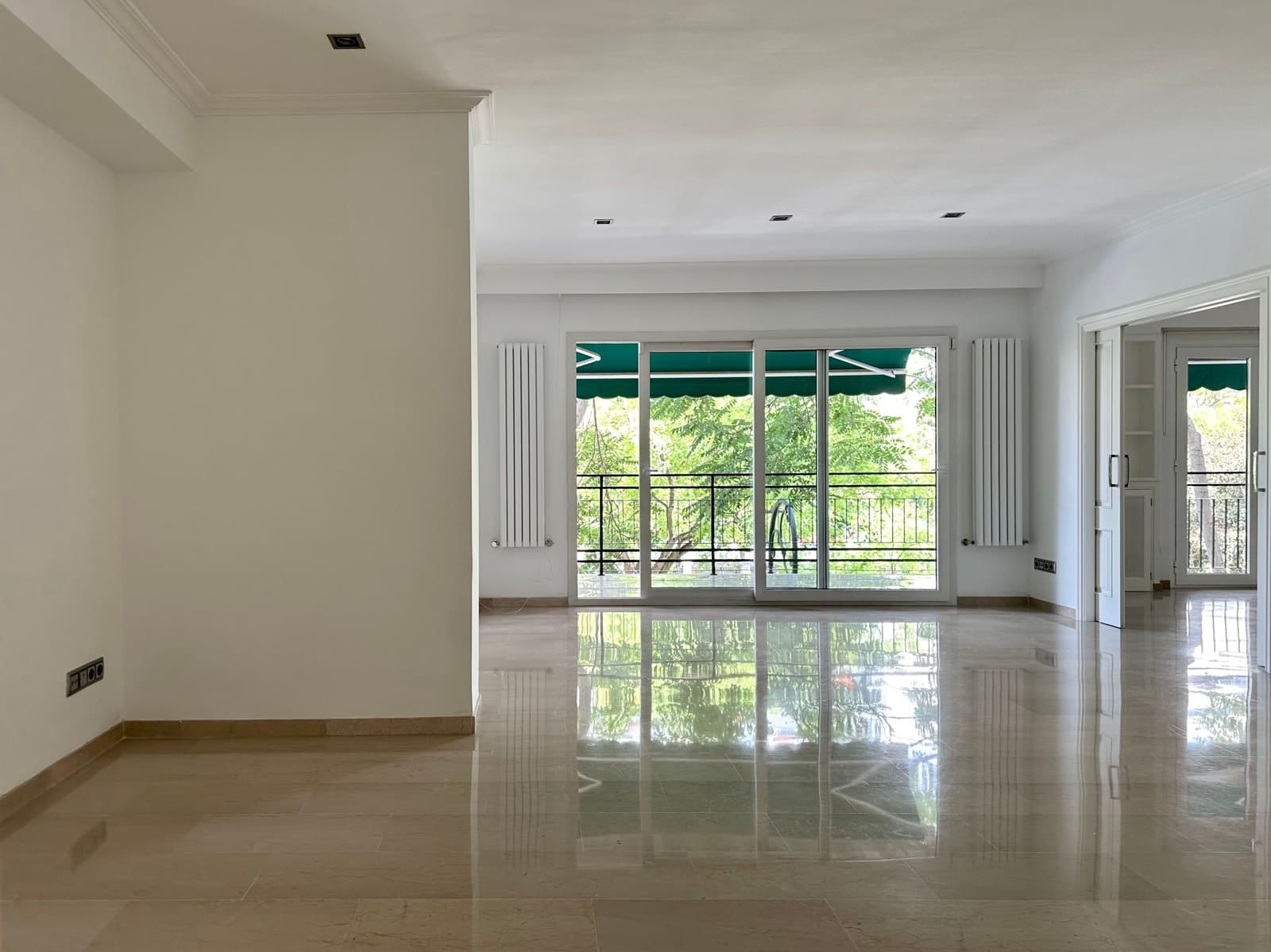 4 makuuhuone Huoneisto vuokrattavana paikassa Palma de Mallorca mukana 
autotalli - 4 150 € (Ref: 9939114)