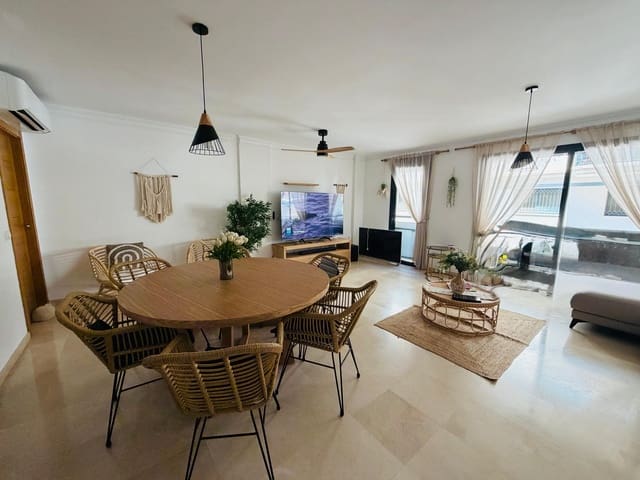 2 bedroom Apartment for rent in Centro ciudad, Fuengirola with garage - € 1,500 (Ref: 9940828)
