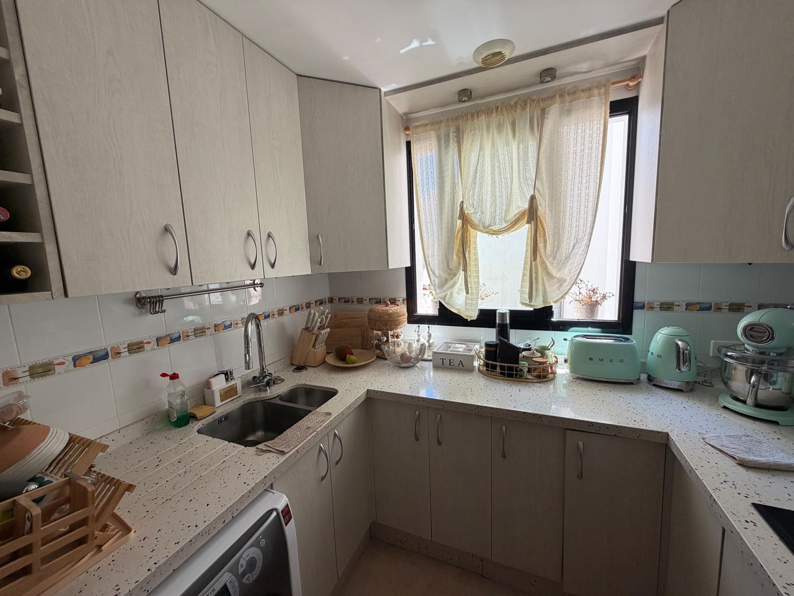 2 bedroom Apartment for rent in Fuengirola with garage - € 1,500 (Ref: 9940828)