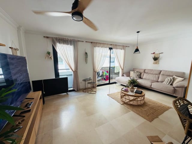 2 bedroom Apartment for rent in Centro ciudad, Fuengirola with garage - € 1,500 (Ref: 9940828)