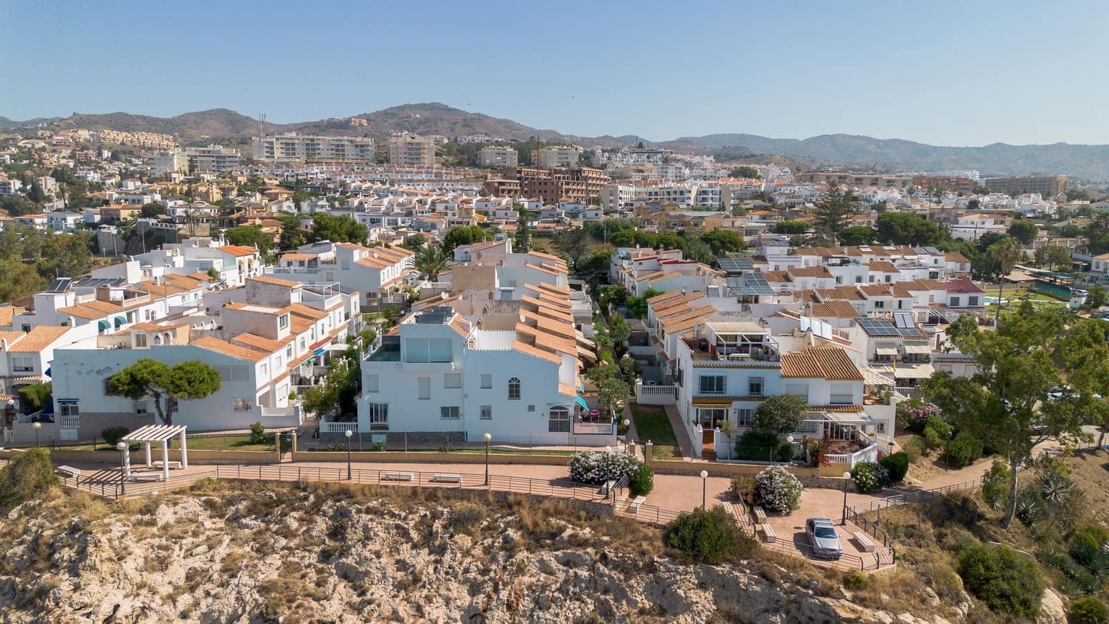 3 soveværelse Byhus til salg i Rincon de la Victoria med swimmingpool - € 499.000 (Ref: 9941264)