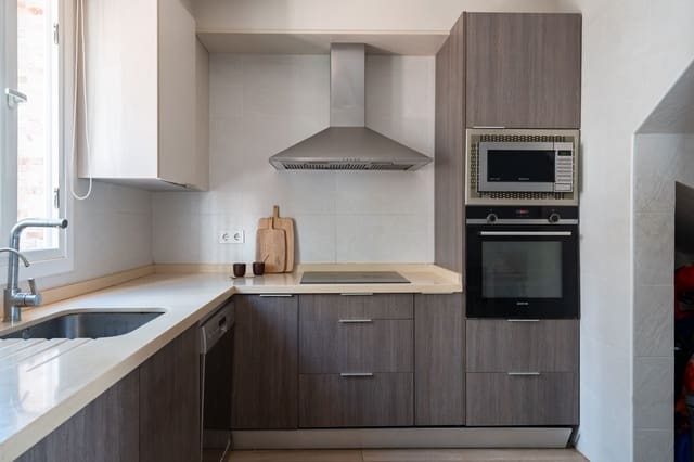 3 soveværelse Byhus til salg i La Cala del Moral, Rincón de la Victoria med swimmingpool - € 499.000 (Ref: 9941264)