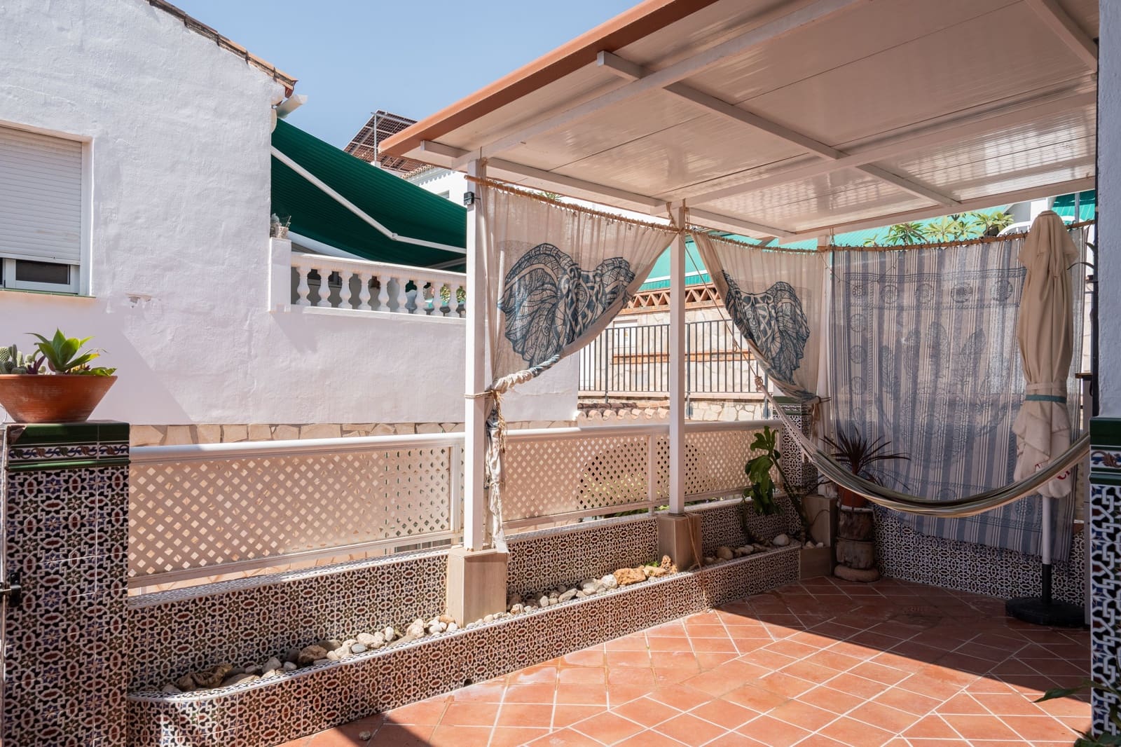 3 soveværelse Byhus til salg i Rincon de la Victoria med swimmingpool - € 499.000 (Ref: 9941264)