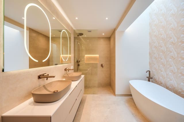3 soveværelse Lejlighed til salg i Marbella med swimmingpool - € 1.595.000 (Ref: 9943839)
