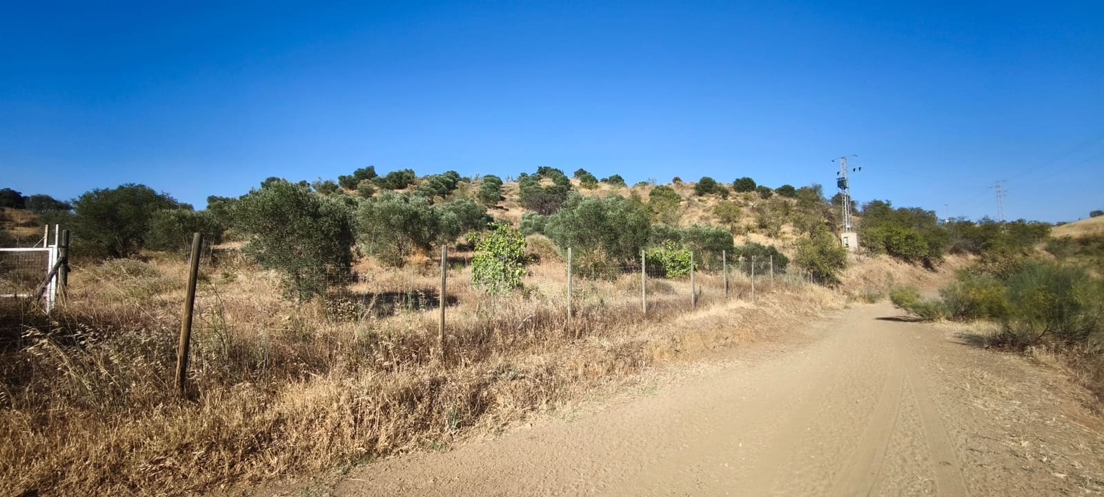 Townhouse for sale in Pizarra - € 59,680 (Ref: 9946584)