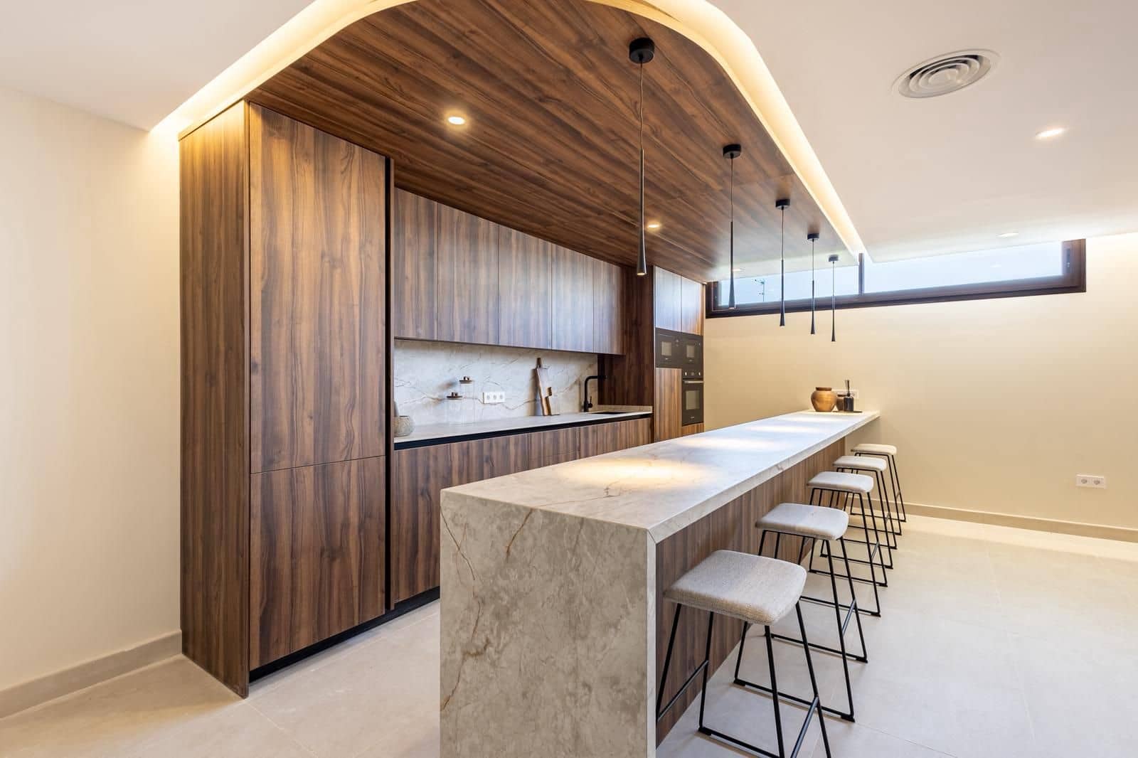 2 soverom Penthouse til salgs i Fuengirola med svømmebasseng - € 740 000 (Ref: 9946730)