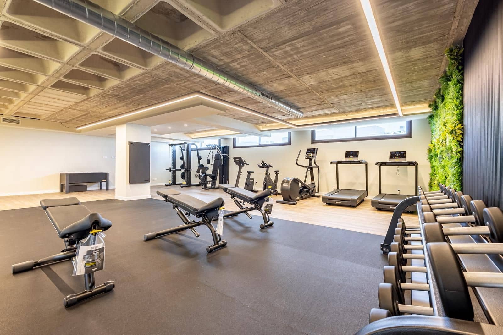 2 soverom Penthouse til salgs i Fuengirola med svømmebasseng - € 740 000 (Ref: 9946730)