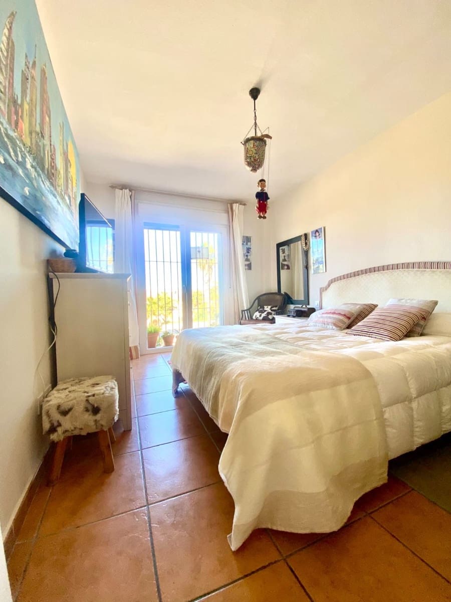 2 makuuhuone Omakotitalo myytävänä paikassa Tarifa - 597 000 € (Ref: 9948555)