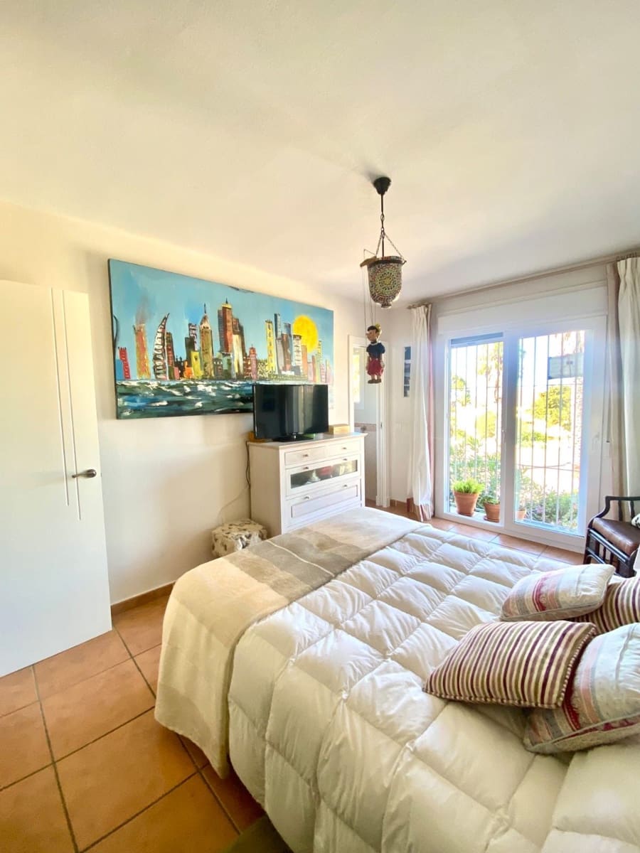 2 makuuhuone Omakotitalo myytävänä paikassa Tarifa - 597 000 € (Ref: 9948555)