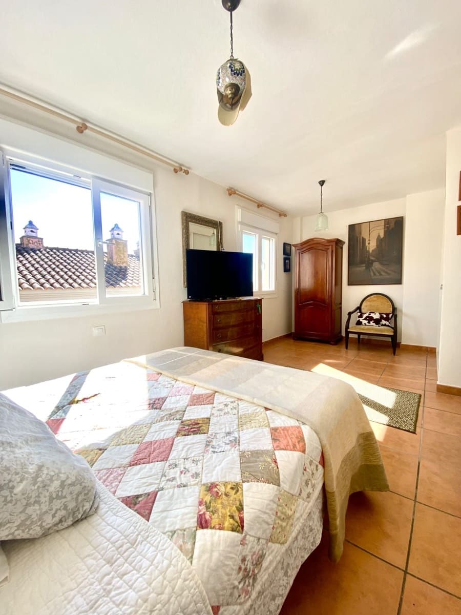 2 makuuhuone Omakotitalo myytävänä paikassa Tarifa - 597 000 € (Ref: 9948555)