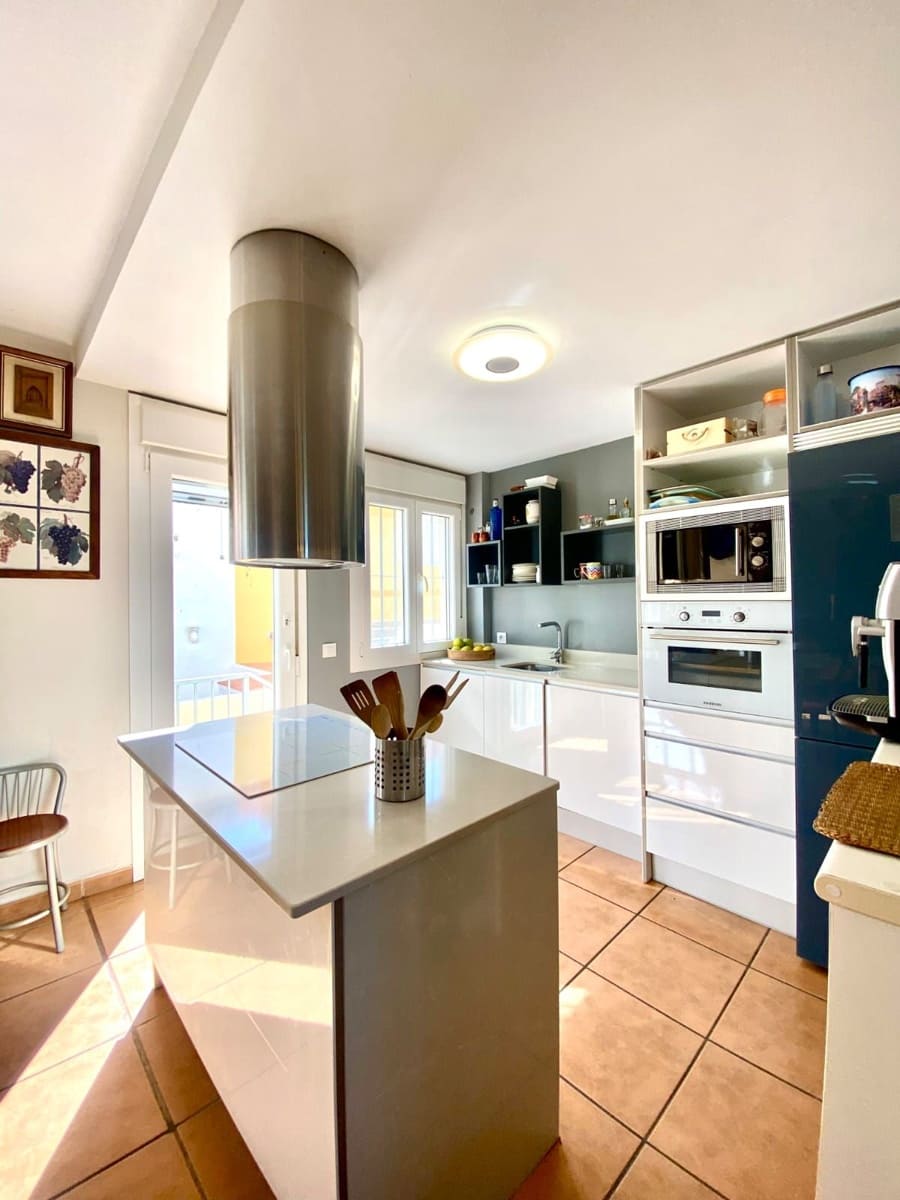 2 makuuhuone Omakotitalo myytävänä paikassa Tarifa - 597 000 € (Ref: 9948555)