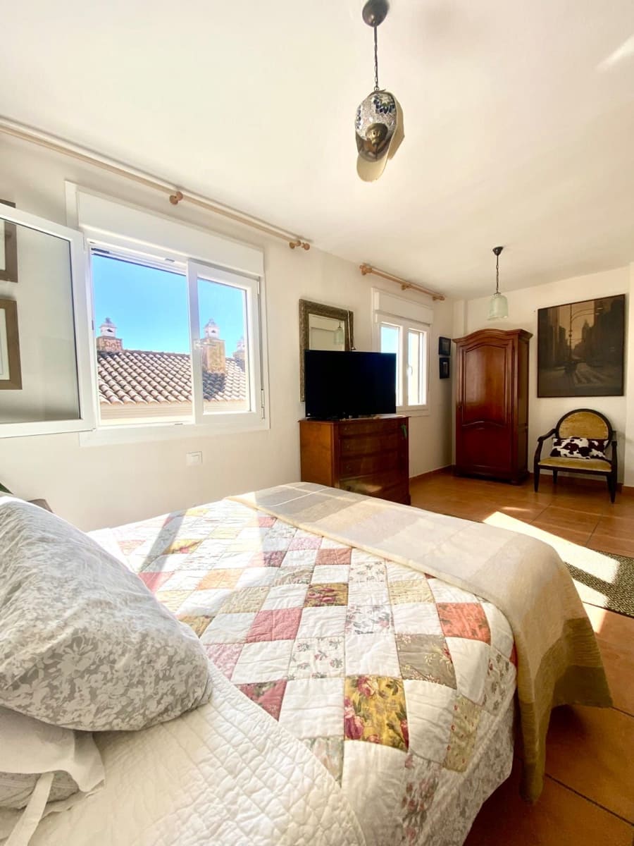 2 makuuhuone Omakotitalo myytävänä paikassa Tarifa - 597 000 € (Ref: 9948555)