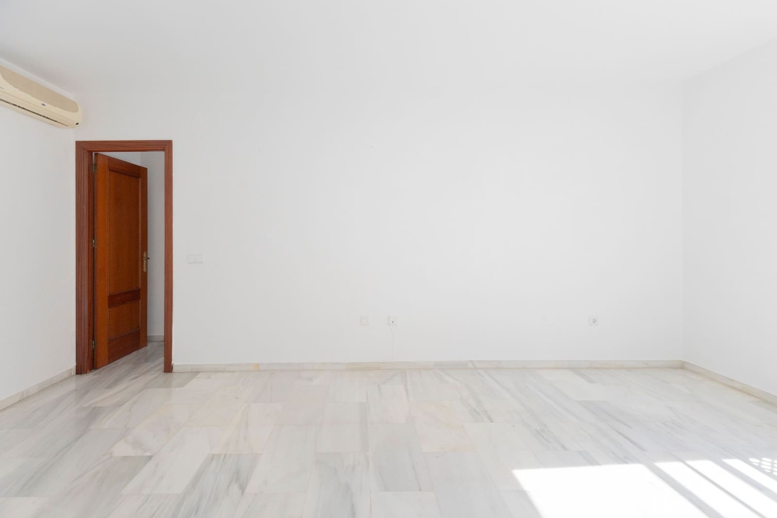 3 Zimmer Apartment zu verkaufen in Malaga Stadt - 330.000 € (Ref: 9958733)