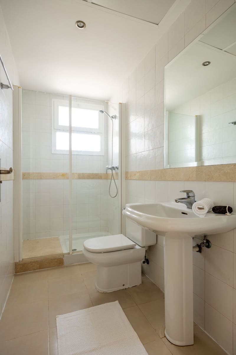 Apartamento de 2 habitaciones en Mijas Costa en venta con piscina garaje - 370.000 € (Ref: 9961159)