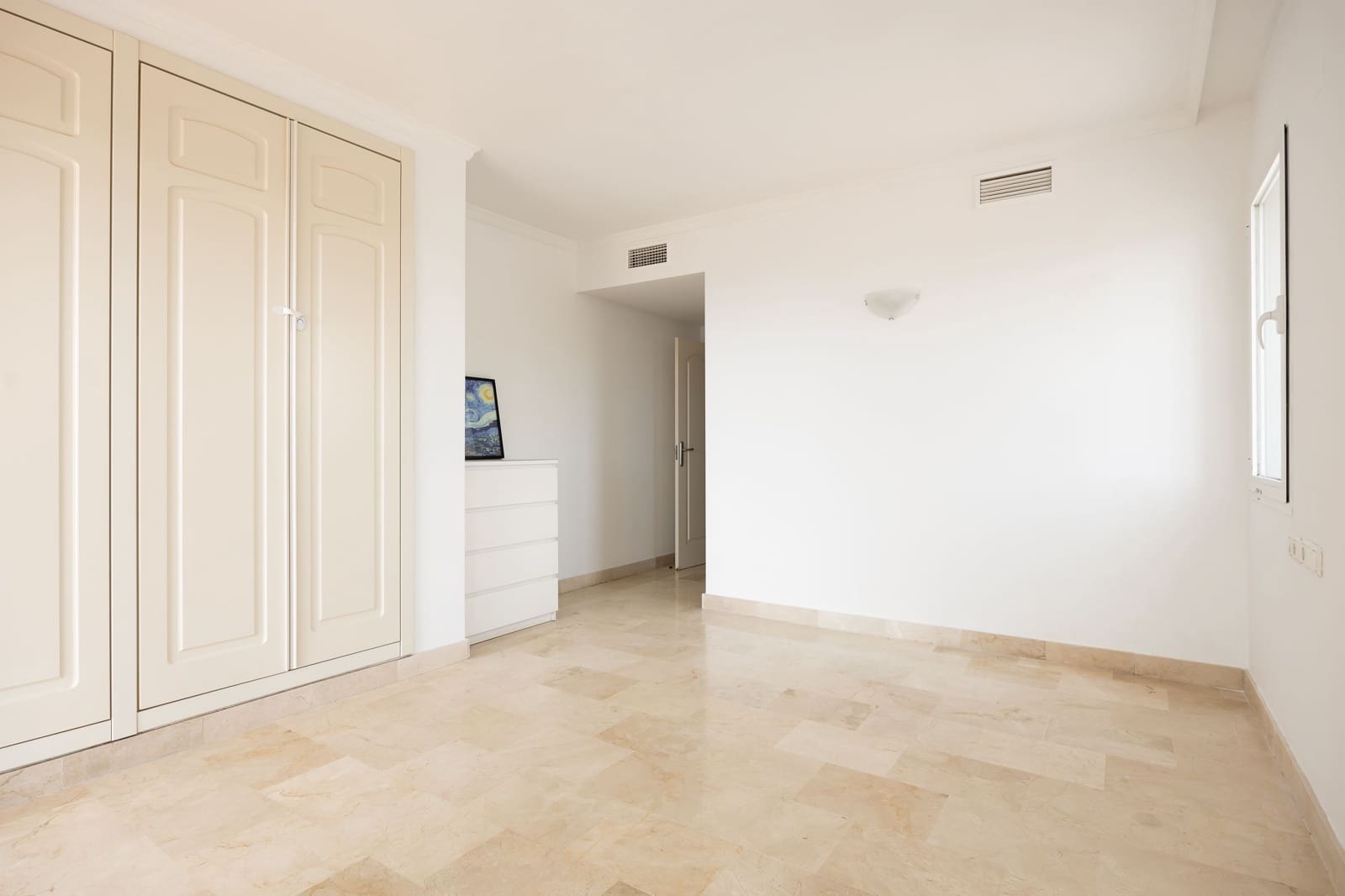 Apartamento de 2 habitaciones en Mijas Costa en venta con piscina garaje - 370.000 € (Ref: 9961159)