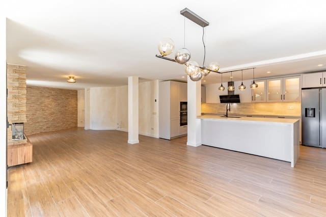 Casa de 4 habitaciones en Campo Mijas, Mijas en venta con piscina - 1.295.000 € (Ref: 9961519)