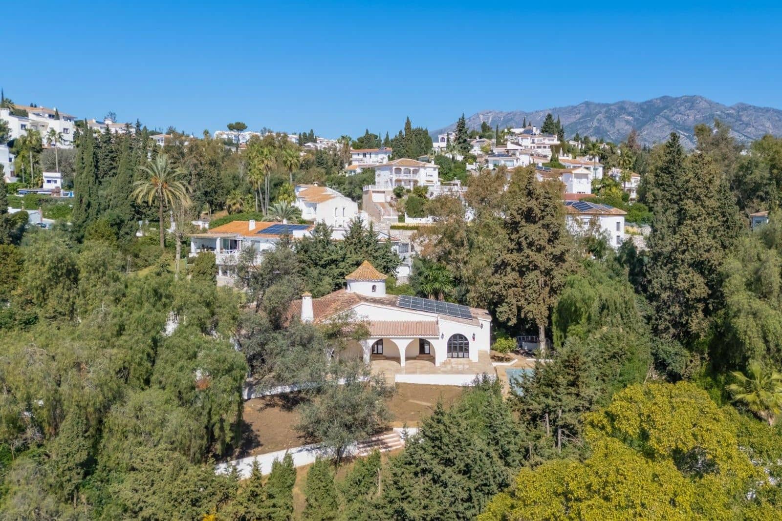 4 chambre Maison de Ville à vendre à Mijas avec piscine - 1 485 000 € (Ref: 9961519)