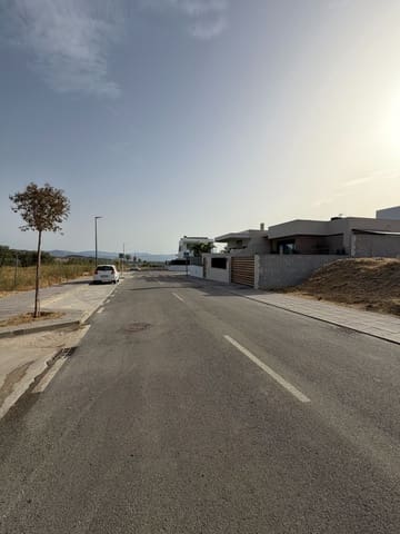 Hus til salgs i Alhaurín de la Torre - € 239 000 (Ref: 9964423)