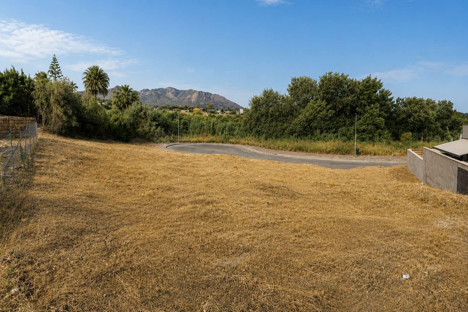 Byhus til salg i Alhaurin de la Torre - € 265.000 (Ref: 9964423)