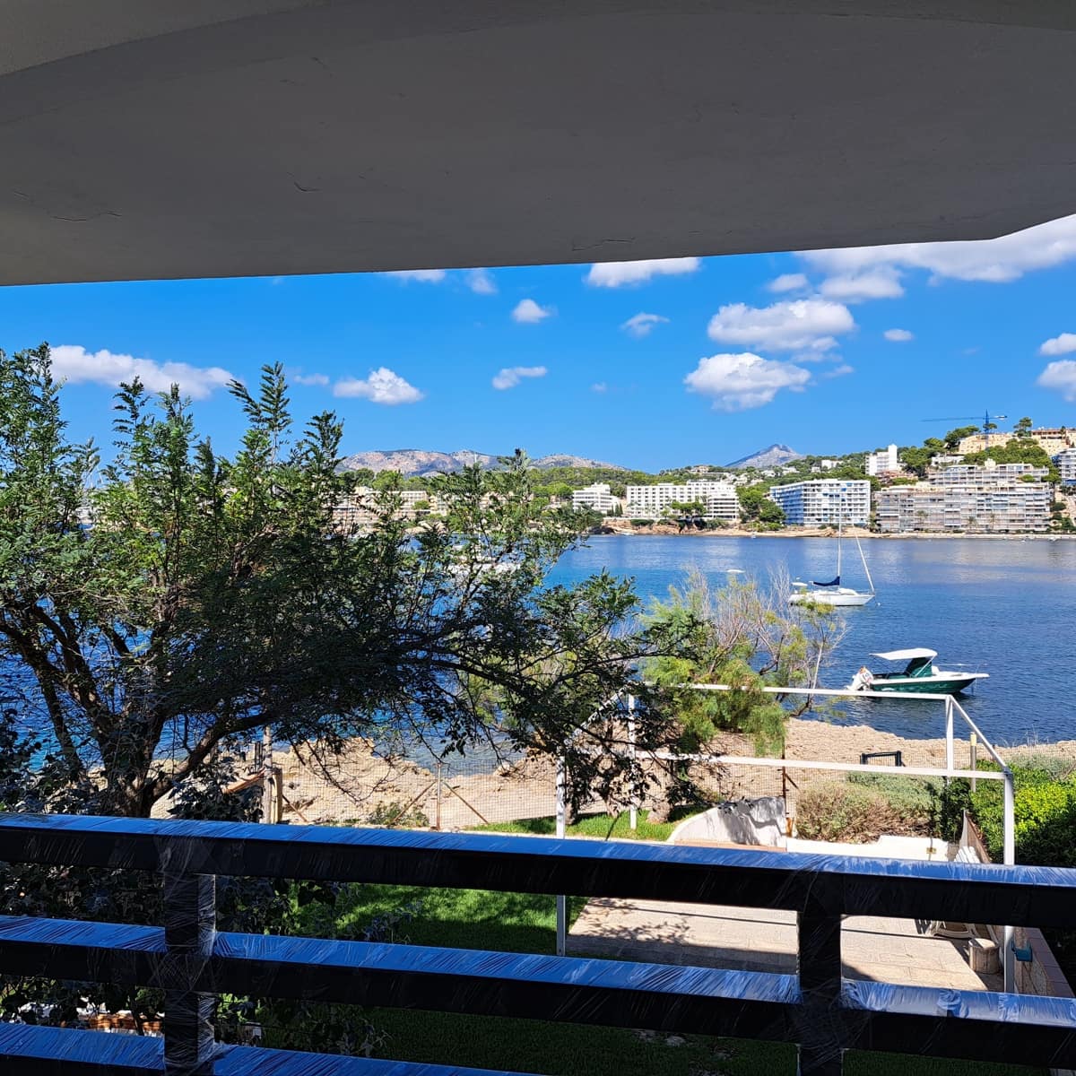 4 bedroom Apartment for rent in Calvia with garage - € 2,900 (Ref: 9965883)
