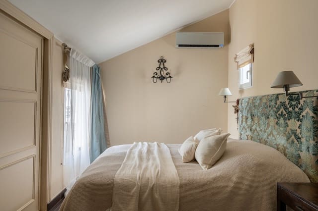 2 soveværelse Lejlighed til salg i Nueva Andalucía Centro, Marbella med swimmingpool - € 680.000 (Ref: 9966885)