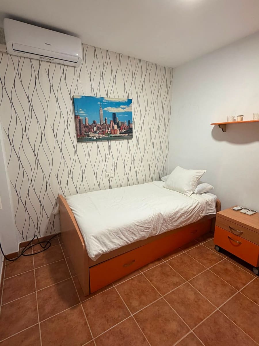 2 soverom Leilighet til leie i Fuengirola - € 1 500 (Ref: 9967999)