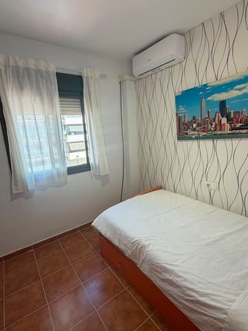 2 soverom Leilighet til leie i Zona Puerto Deportivo, Fuengirola - € 1 500 (Ref: 9967999)
