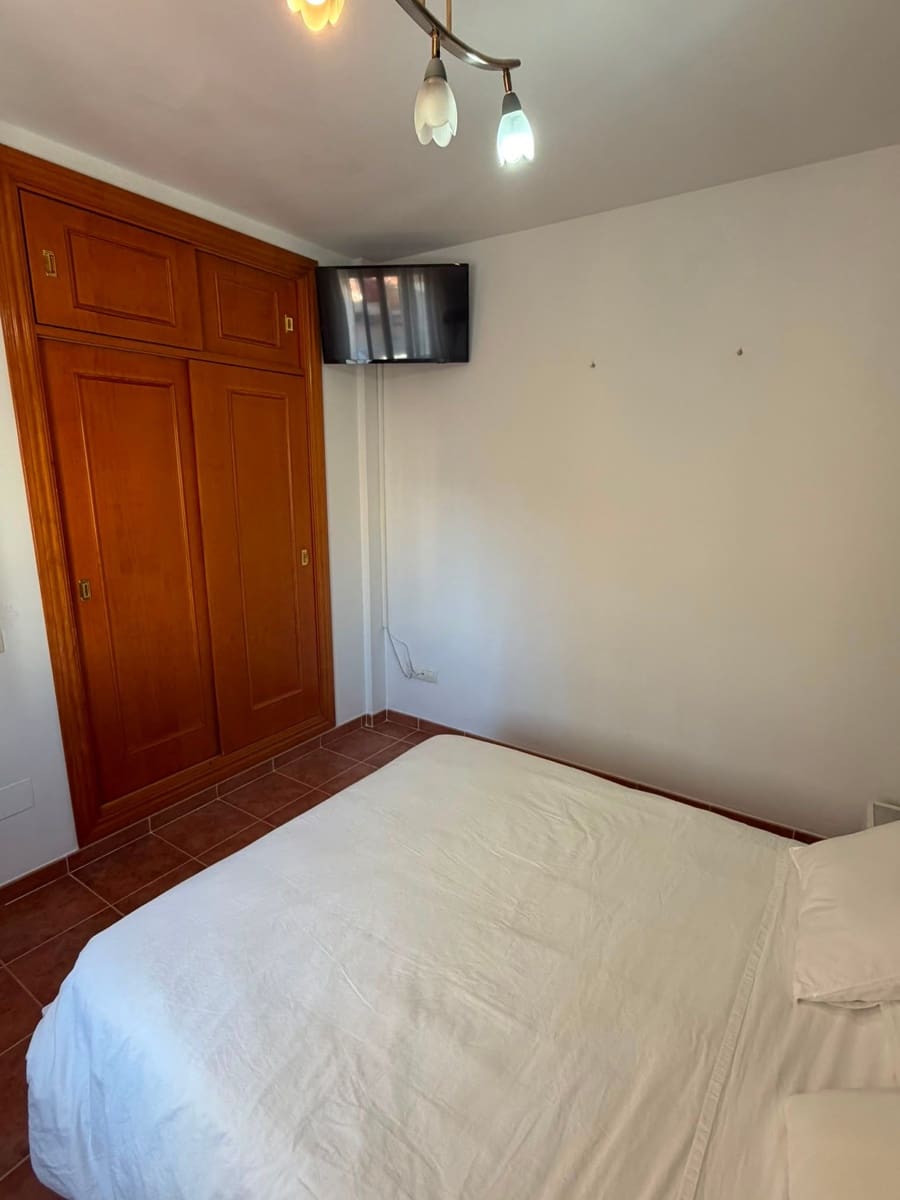 2 soverom Leilighet til leie i Fuengirola - € 1 500 (Ref: 9967999)