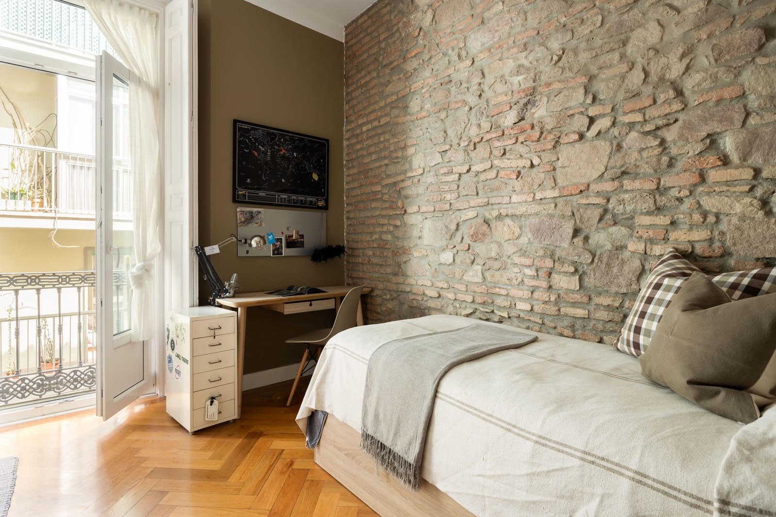 Apartamento de 4 habitaciones en Málaga ciudad en venta - 990.000 € (Ref: 9968846)