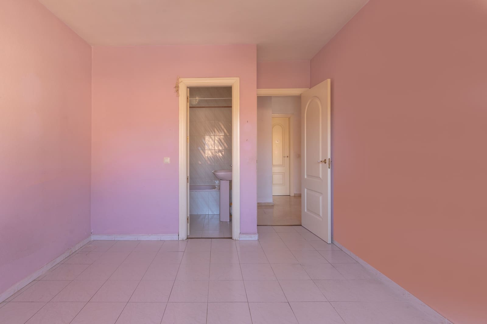4 slaapkamer Huis te koop in Malaga stad - € 449.000 (Ref: 9969321)
