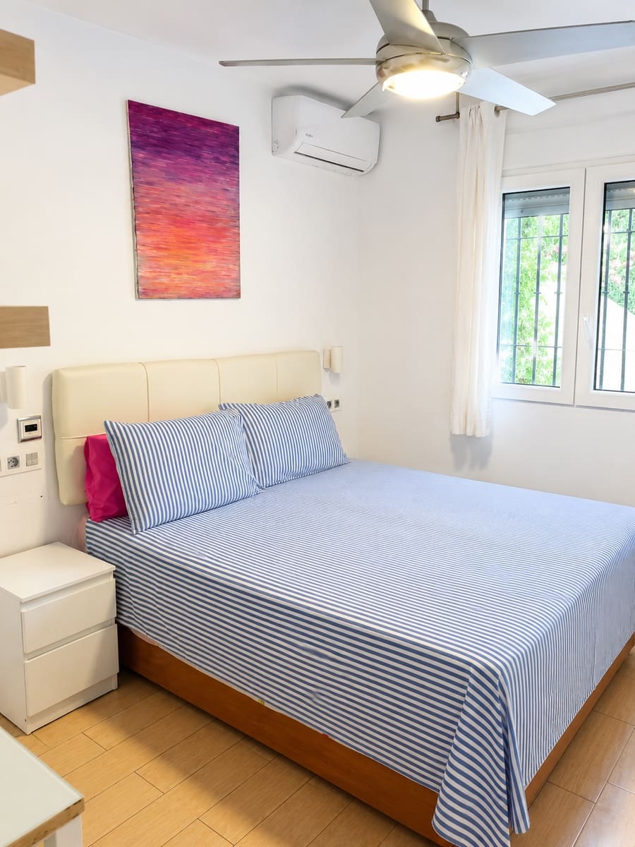 1 soverom Leilighet til salgs i Fuengirola med svømmebasseng - € 290 000 (Ref: 9972343)