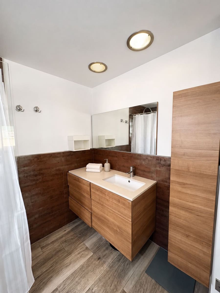 3 soveværelse Byhus til salg i Malaga by - € 415.000 (Ref: 9973811)