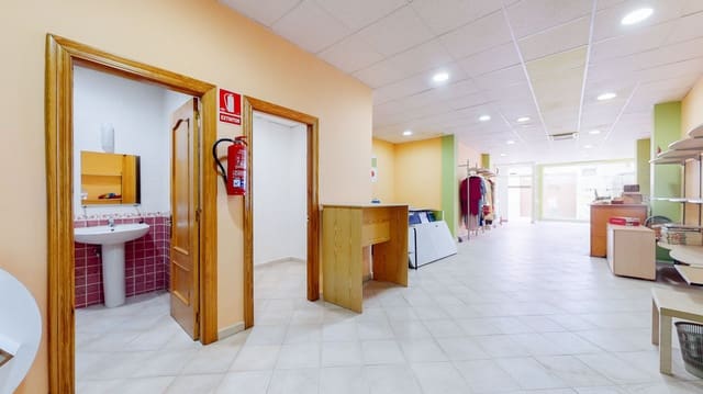 Erhverv til leje i Cártama - € 700 (Ref: 9974444)