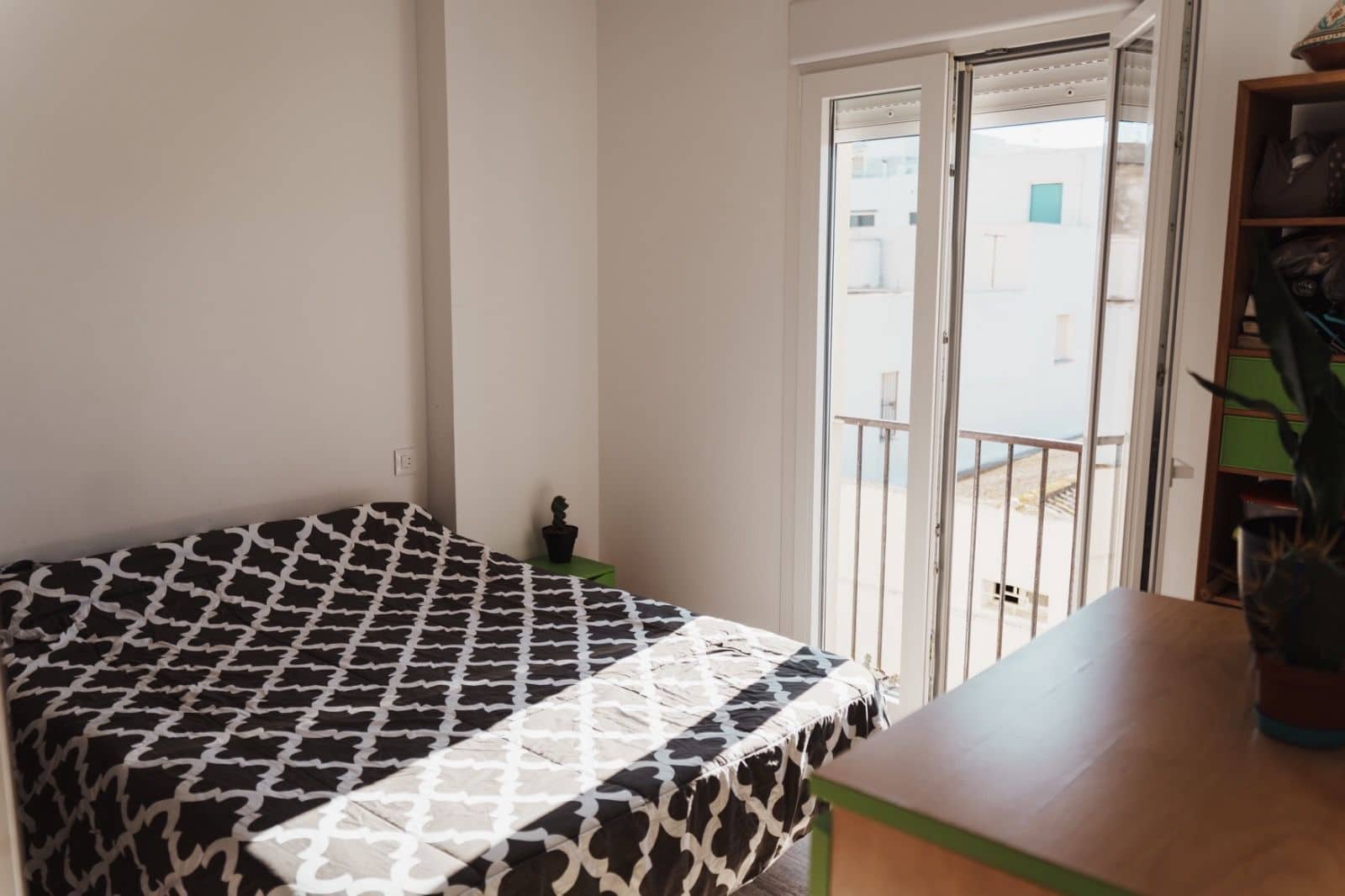 2 bedroom Apartment for sale in Tarifa - € 300,000 (Ref: 9977728)
