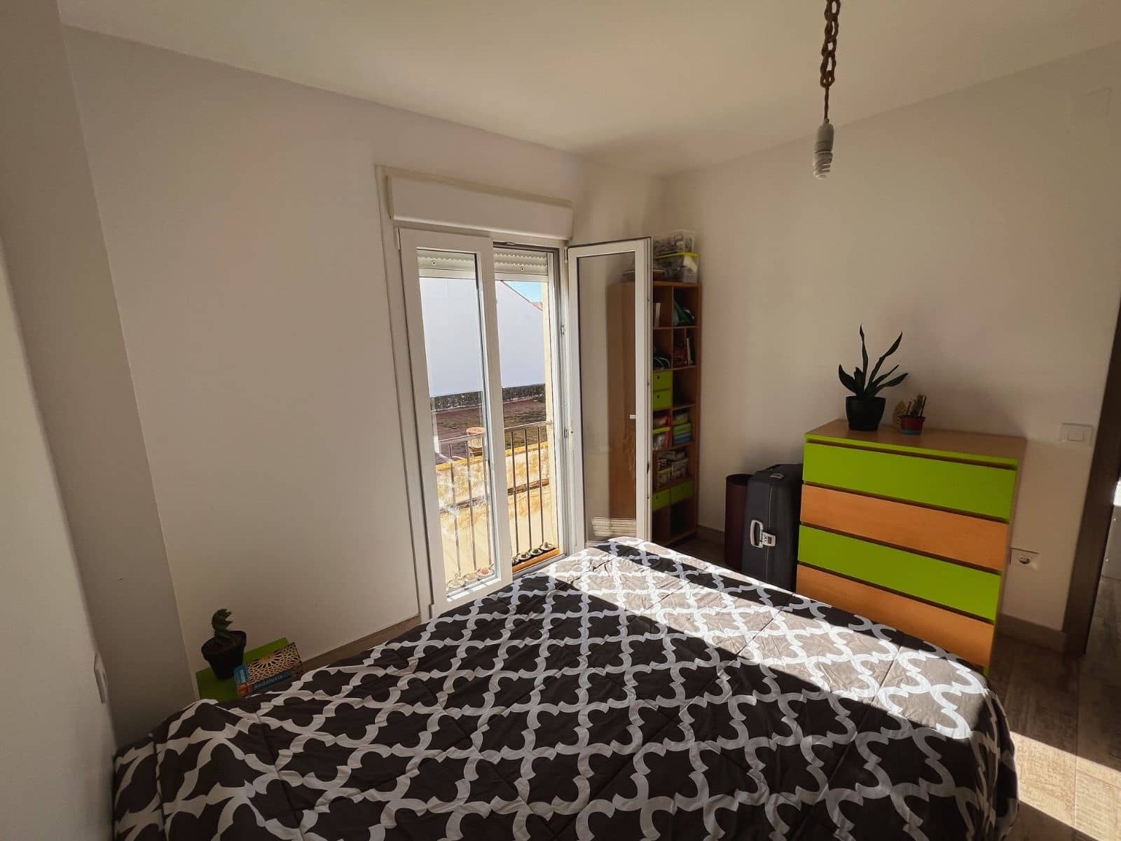 2 bedroom Apartment for sale in Tarifa - € 300,000 (Ref: 9977728)