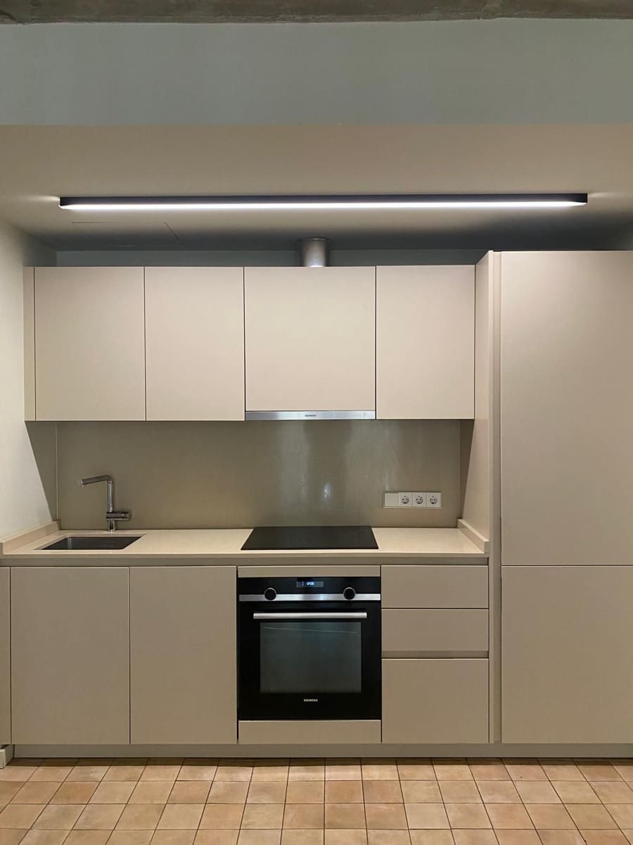 Appartement de 2 chambres à louer à Palma de Mallorca avec piscine - 1 650 € (Ref: 9977967)