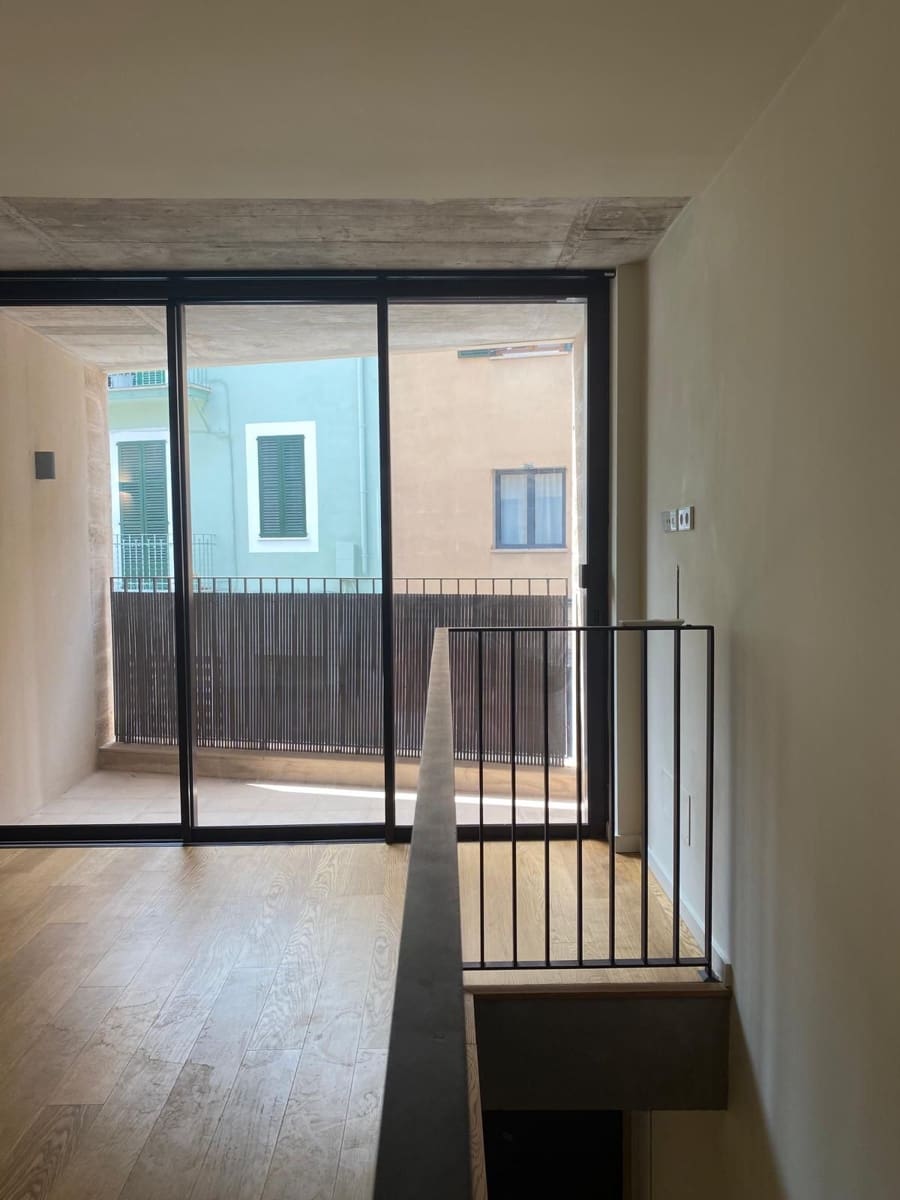 Appartement de 2 chambres à louer à Palma de Mallorca avec piscine - 1 650 € (Ref: 9977967)