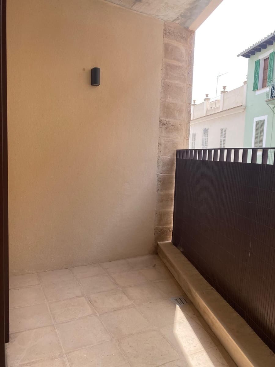 Appartement de 2 chambres à louer à Palma de Mallorca avec piscine - 1 650 € (Ref: 9977967)