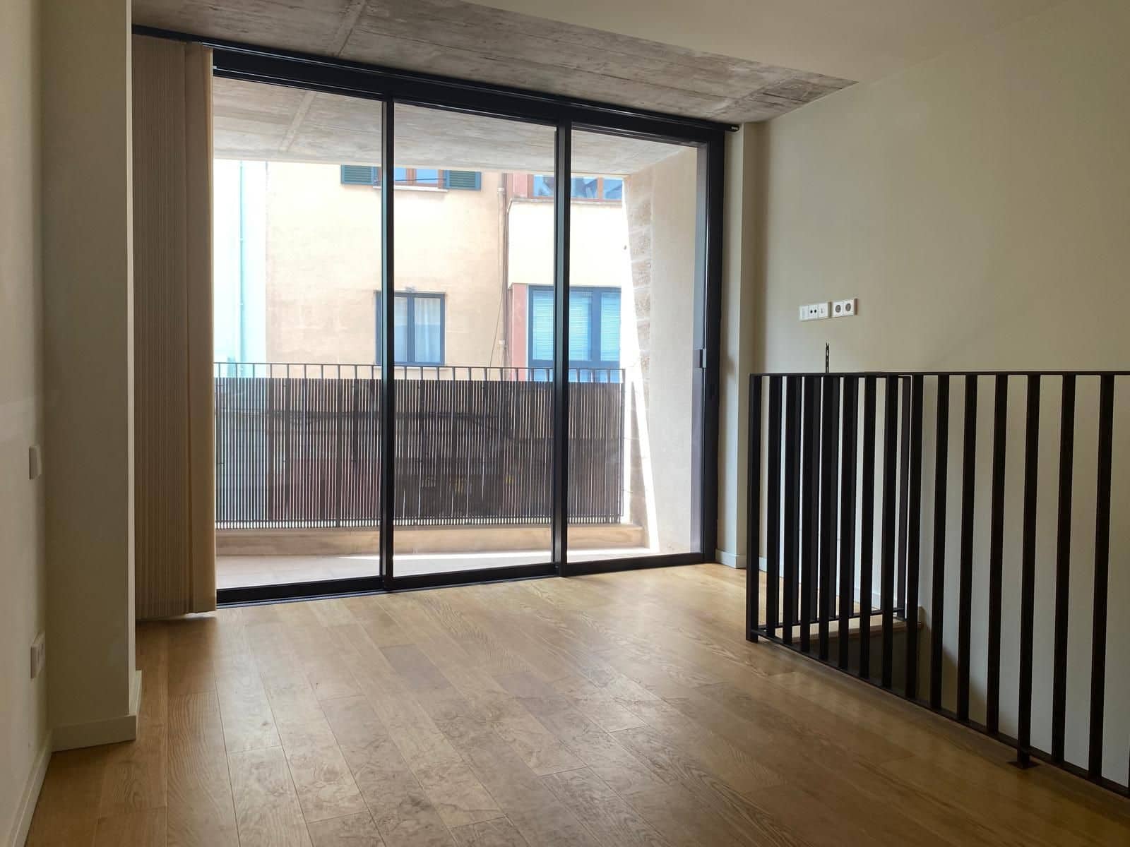 Appartement de 2 chambres à louer à Palma de Mallorca avec piscine - 1 650 € (Ref: 9977967)